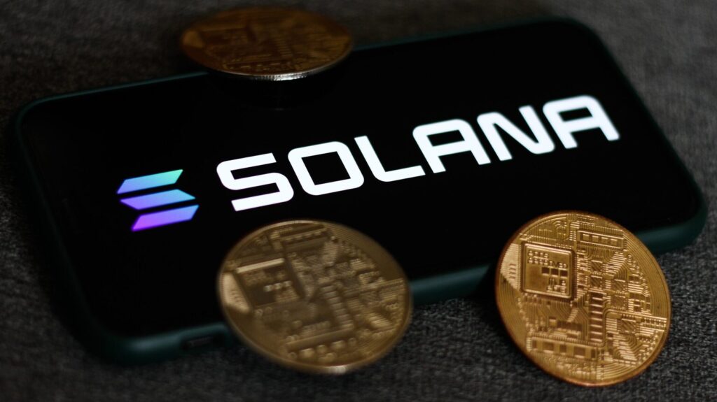 solana makes bullish move